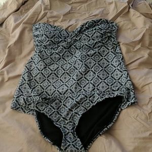 Converse tankini
